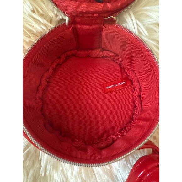 NWOT Marc Jacobs Round Small Red Patent Leather Purse - Picture 12 of 14